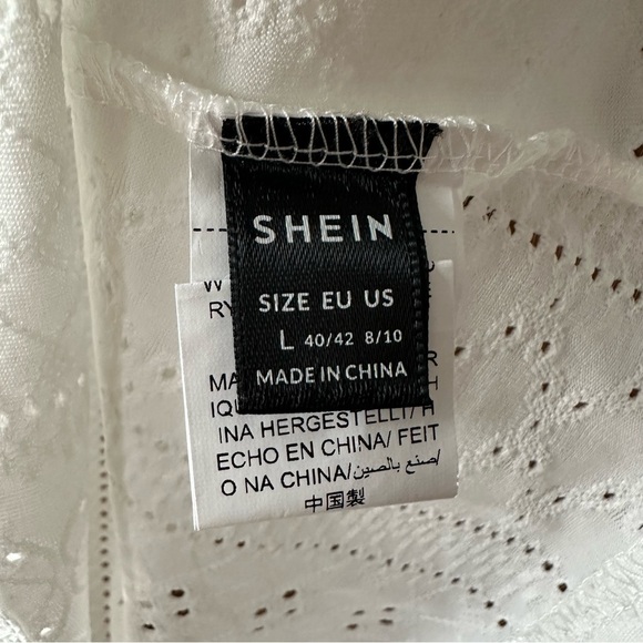 White Eyelet Ruffle Sleeveless Top - Large - Picture 6 of 8